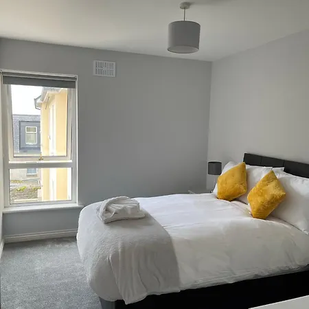 Apartamento Modern City Centre 3 Bedroom House